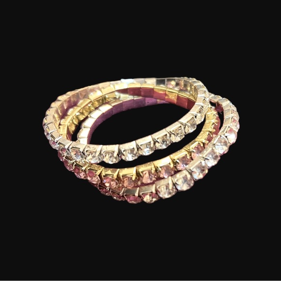 - TRIPLE STACK PINK AND WHITE RHINESTONE BRACELETS WITH STRETCH - Picture 5 of 11